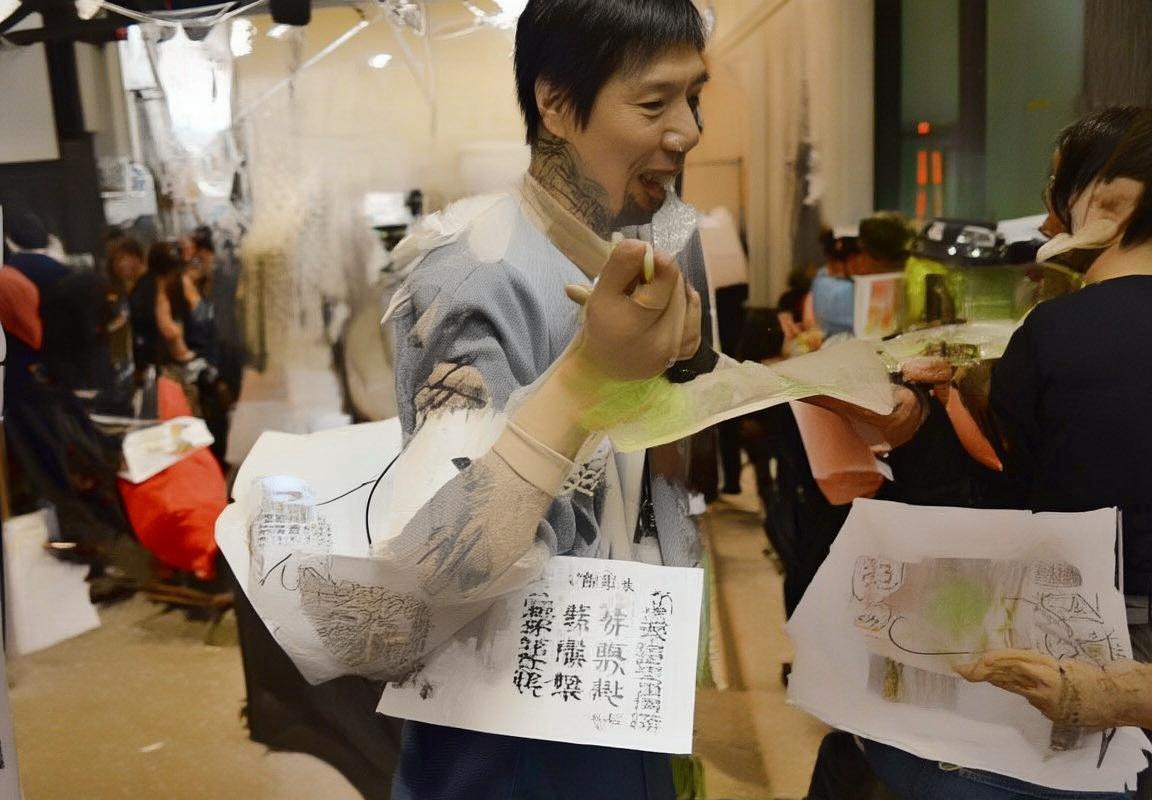 曼联2-1雷丁：速度与激情的英超对决(图4)